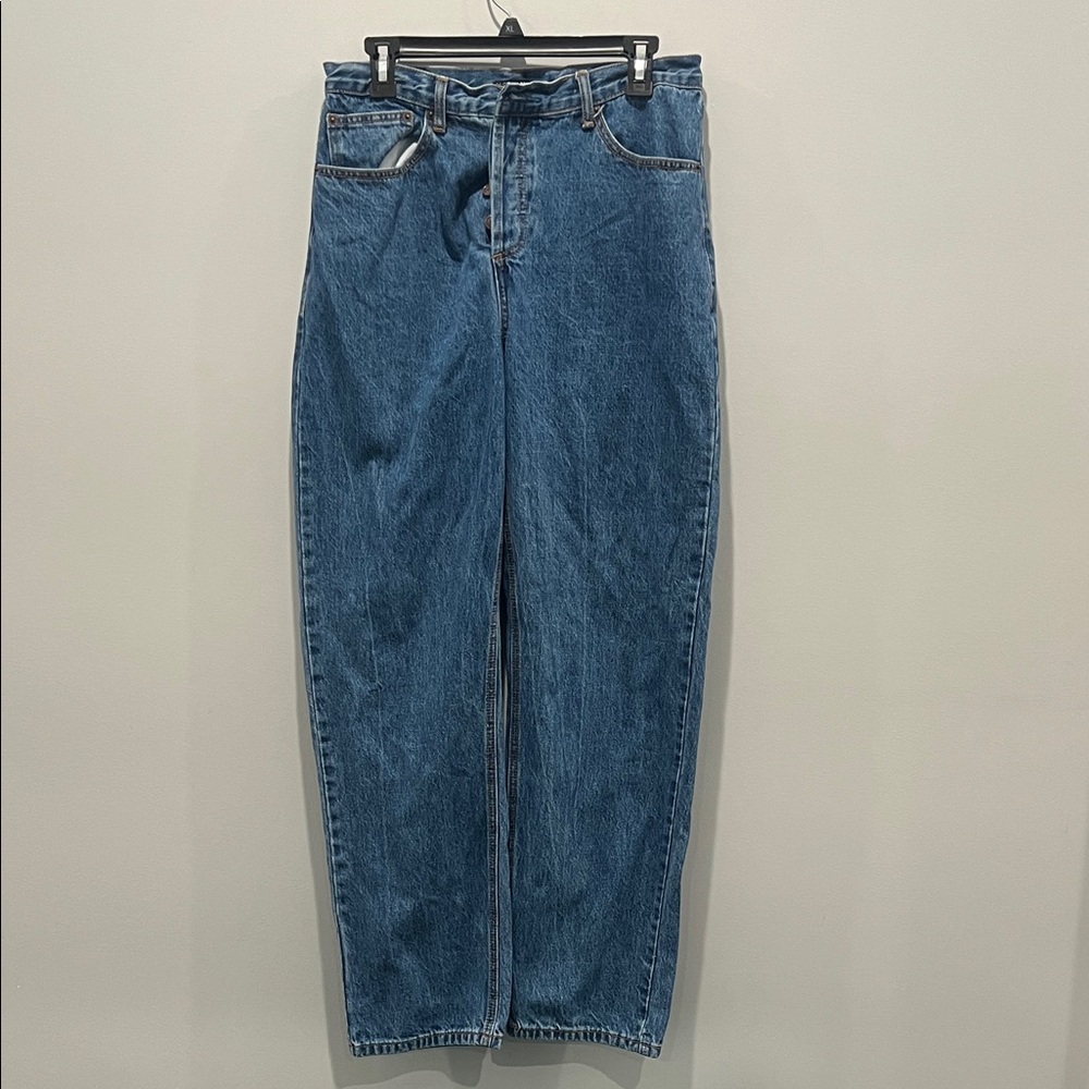 Women’s SIZE 9 FashionNova Straight-Leg Jeans